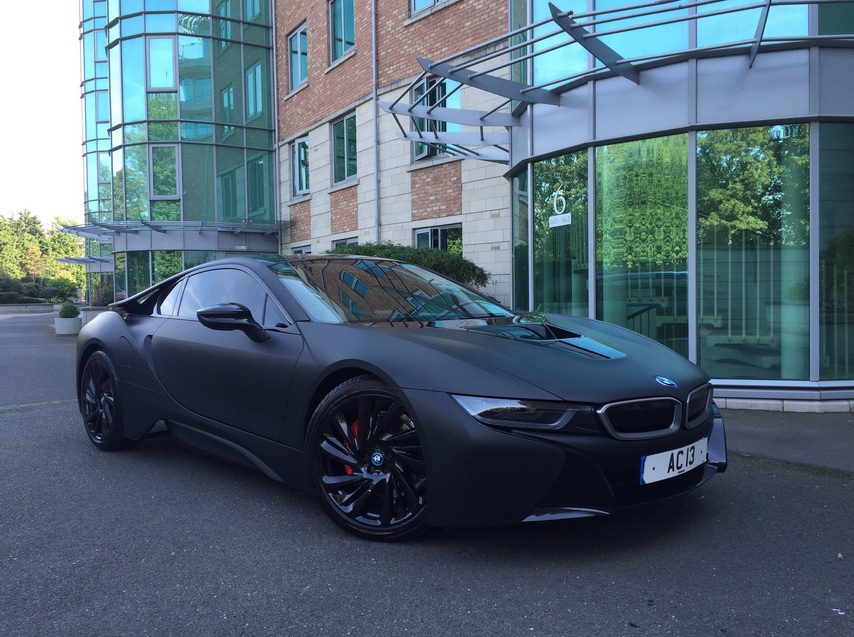 leicester-city-wrapping-bmw-i8-9